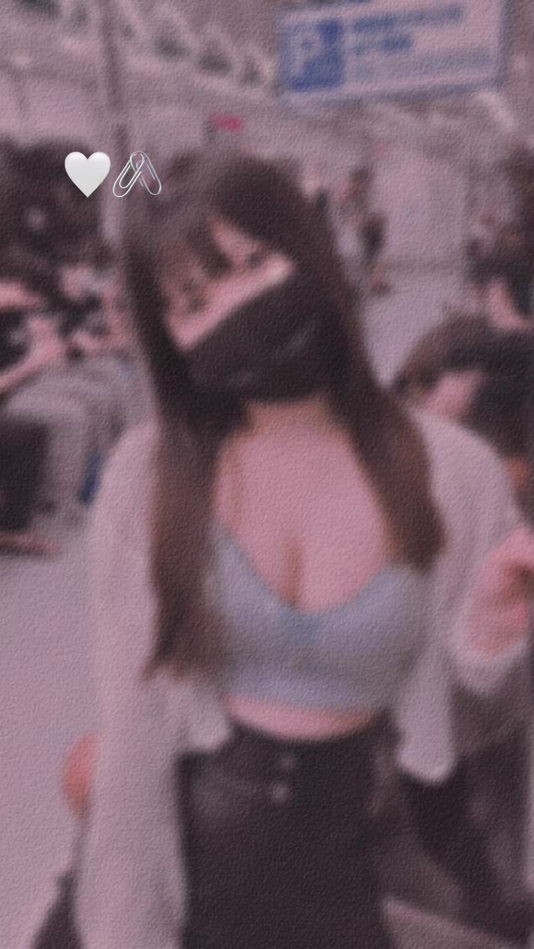 坐捷運OOTD 💙🐮 https://t.co/EgEOC0DXmW