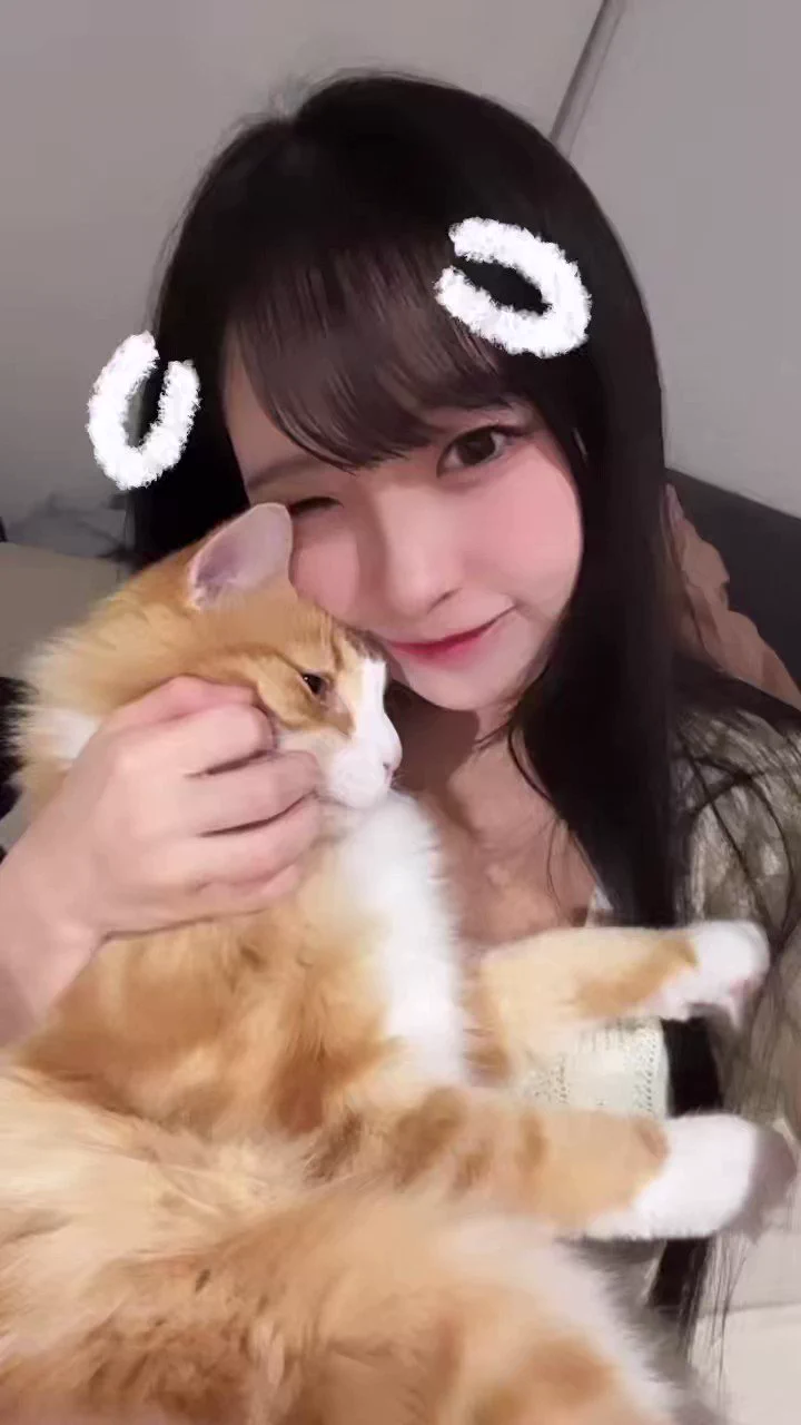 今天可愛上線一天❤️最近都在努力為RG準備商品🥹 https://t.co/FeZ4Td4AL7