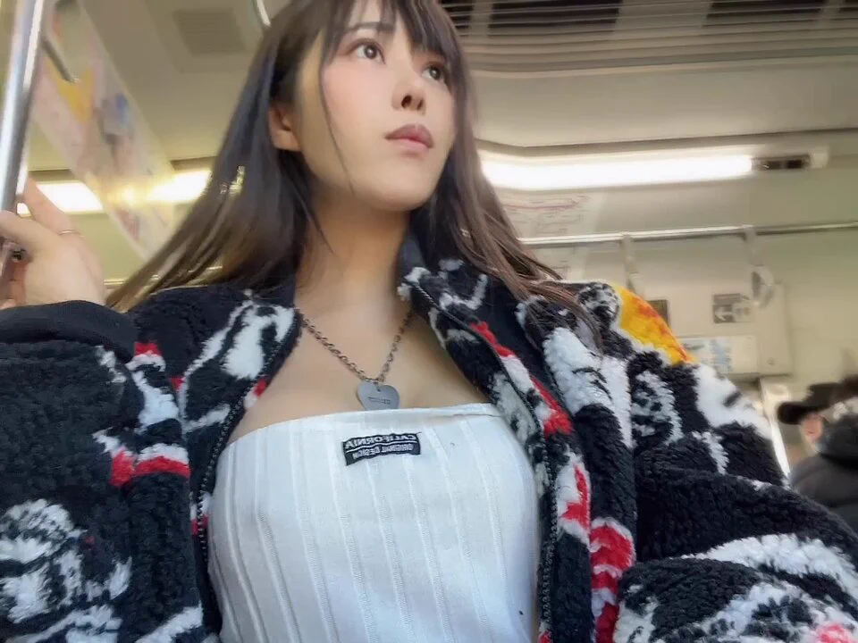 年末年始に前に立ってた人 https://t.co/MdJQrqzPuw