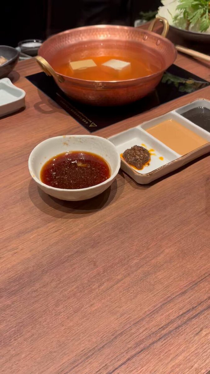 有人跟我承諾說他這個月股票獲利100%的話就跟我買年繳10萬鎂喔
還說真的100%的話20萬都沒問題喔
啊要記得如果50%就是5萬鎂喔

我先祝你大賺200%啦
(⁎⁍̴̛ᴗ⁍̴̛⁎) https://t.co/B3ka5QgWG2