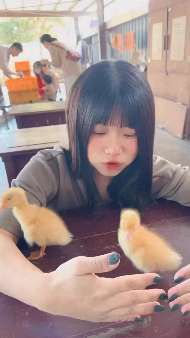 一次兩隻雞雞😜 https://t.co/ARUK5mzv1a