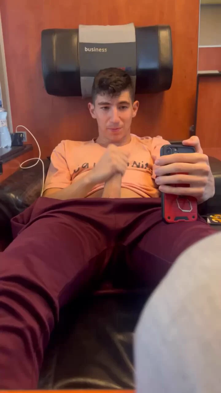 Rt si quieres una videollamada asi😱😱 y dm al insta si la quieres de verdad 😜😜 https://t.co/yoigiYtzBe