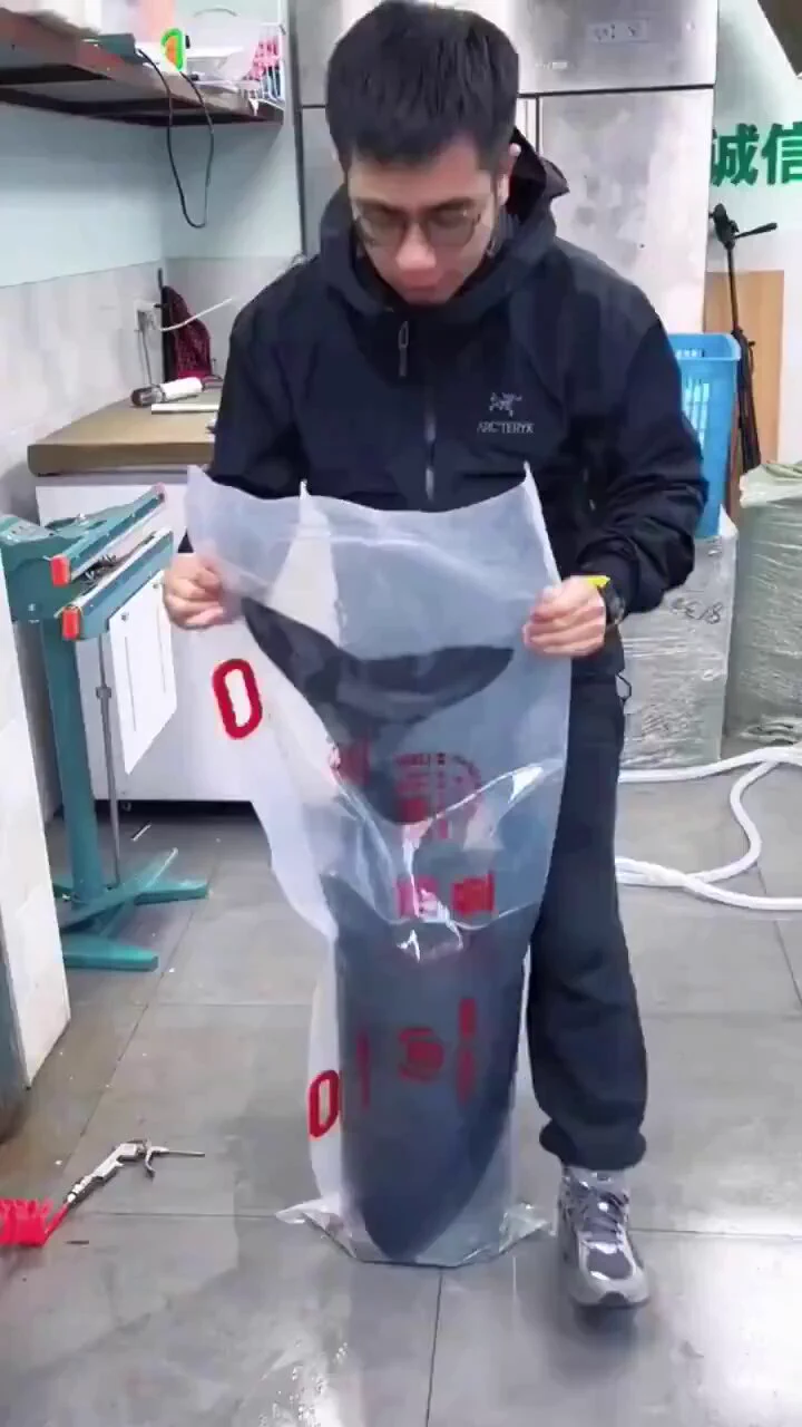 輸送用の生きた魚の梱包 https://t.co/pVU2YhYhkh