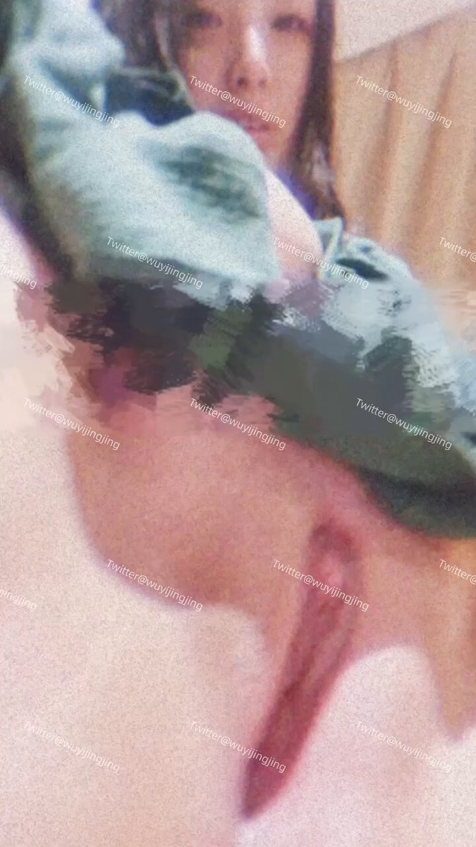 经典的款式才是最好用的，点豆豆真的每次都超不过一分钟就要高潮。 https://t.co/aZFlsRjjbK