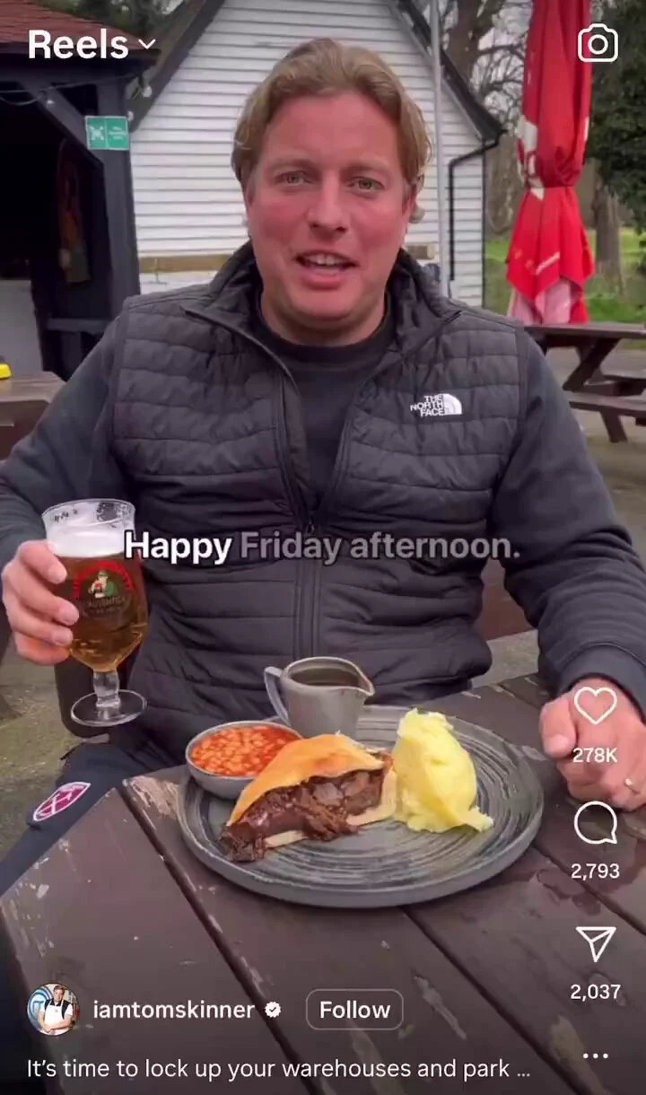 Happy Friday afternoon https://t.co/u23clgtFgZ