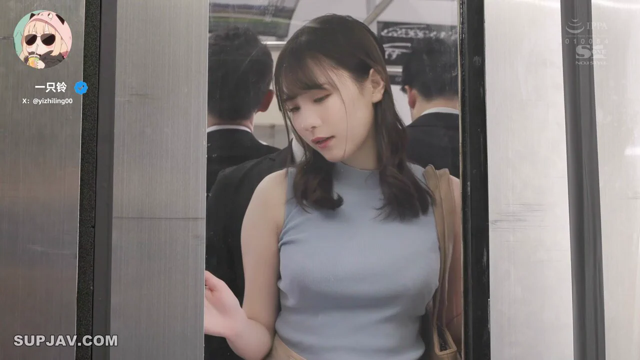 女大学生在电车上被猥亵 沉浸在性爱的快感淹没理智慢慢的开始享受沦为玩物投稿💌：@RLWJ_kuking@JWCJ_kuxs https://t.co/jPXSIX5TUx