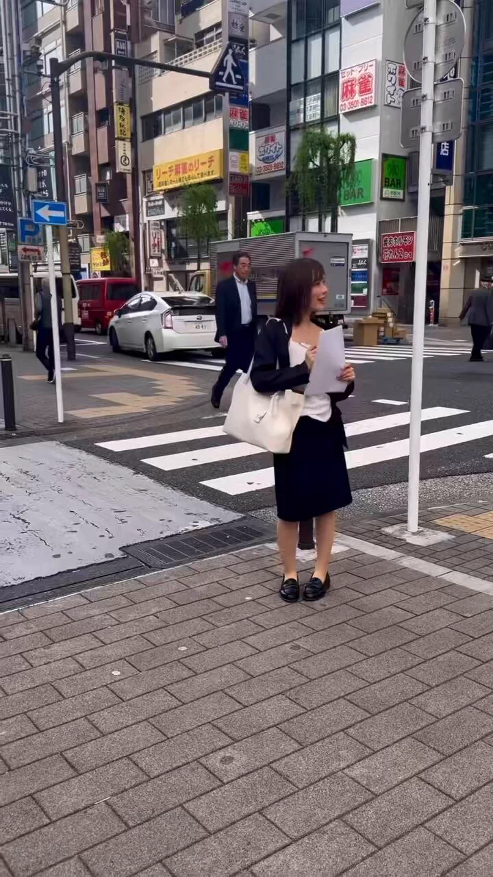 アンケート答えたら連絡先もらったんだけどどうする？ https://t.co/5OfsCXHsrL