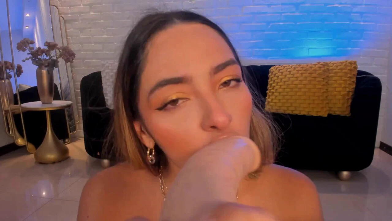 Ready for a world of passion? 💥👇 Step in and feel the energy!🔞 https://t.co/ZTeNmWO1AZ#nsfw #live #orgasm #homemade #tits #solo #cumming #sex #babe https://t.co/OuJ55OInUK