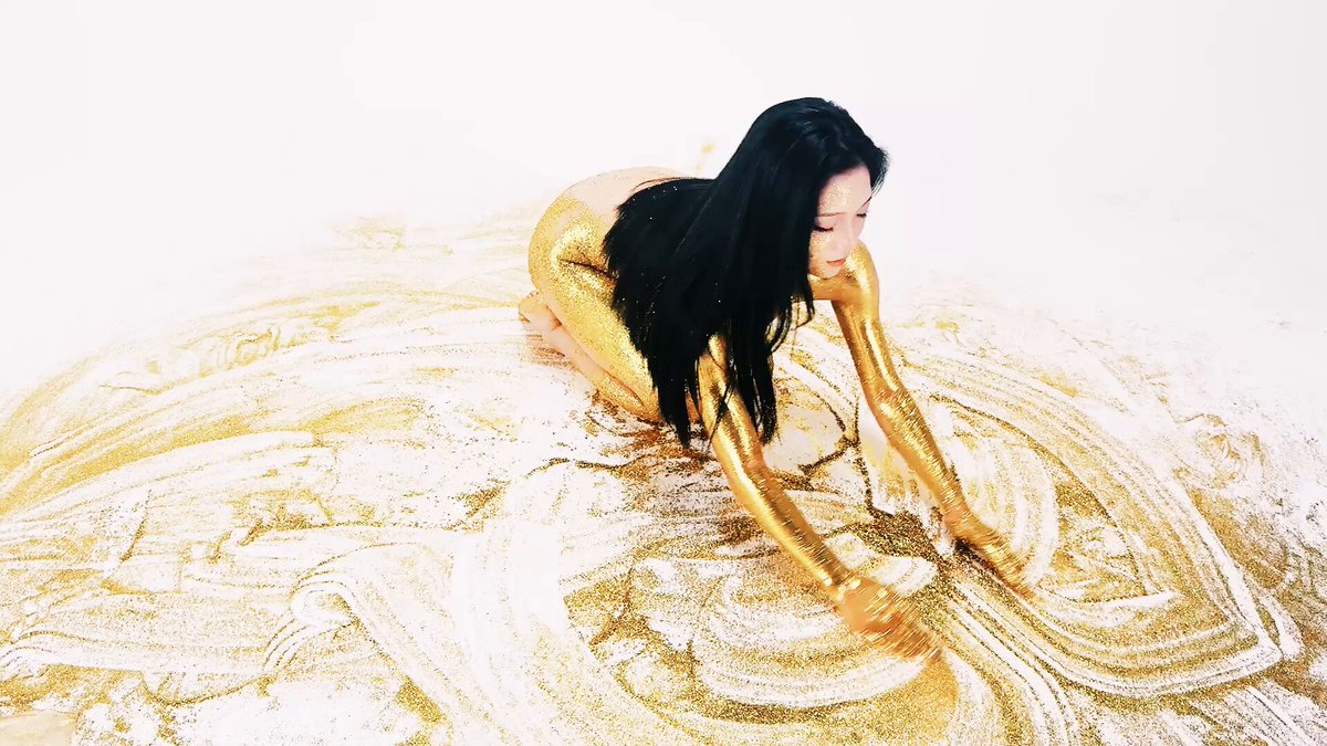 Golden Doll https://t.co/fXxLO0JxDN