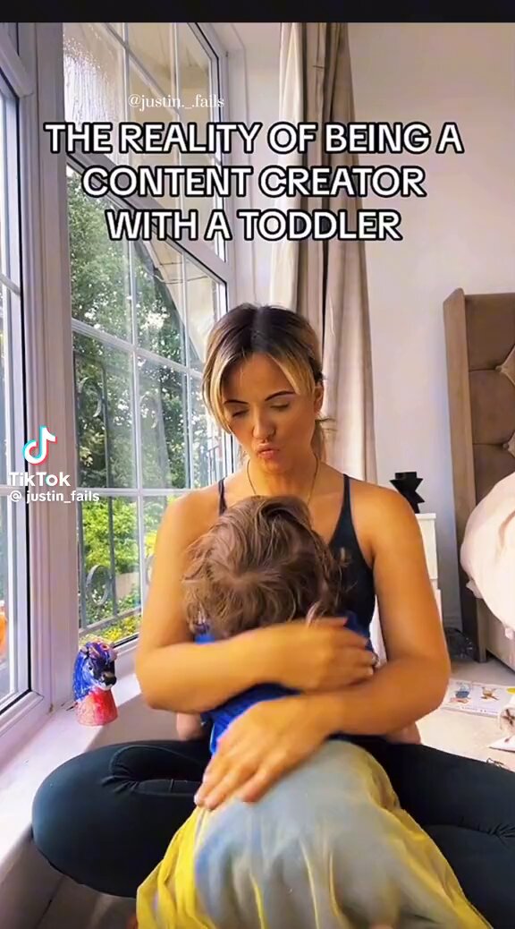 Series of weird events https://t.co/Y9YAOK5upK