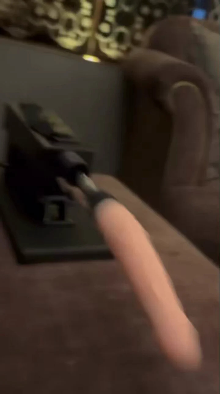 兩個女的 是要玩多大🤣 https://t.co/xakhja1rtj