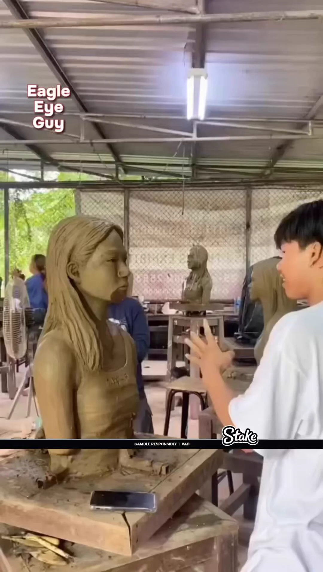 A unique form of stress relief in Thailand. https://t.co/Ld3D7Yp6tO