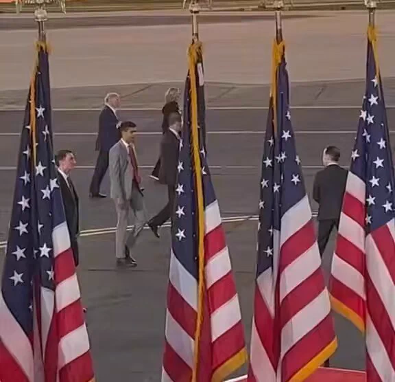 21 days to save America https://t.co/FATVOutgbn
