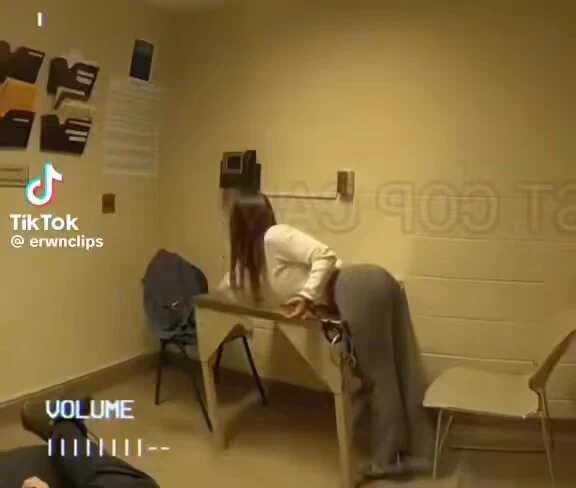 When thinking you're cute and funny goes wrong https://t.co/9Xb3PepgiD