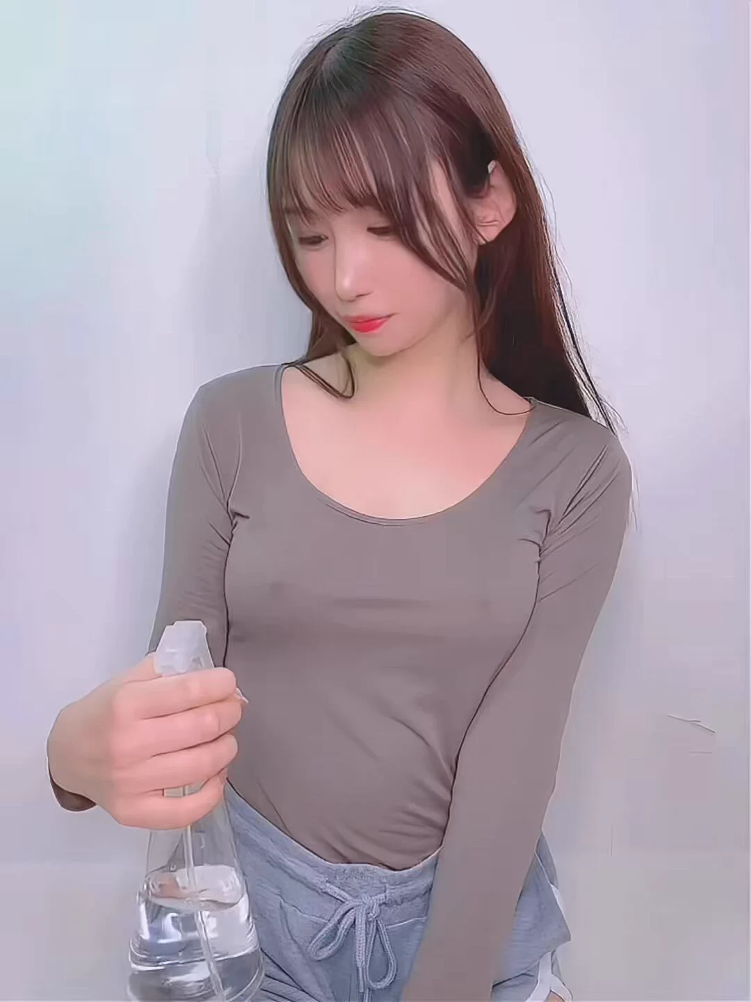 みんな何してる？？桜子は実家で映画見てます💓 https://t.co/uenK9FQKLR