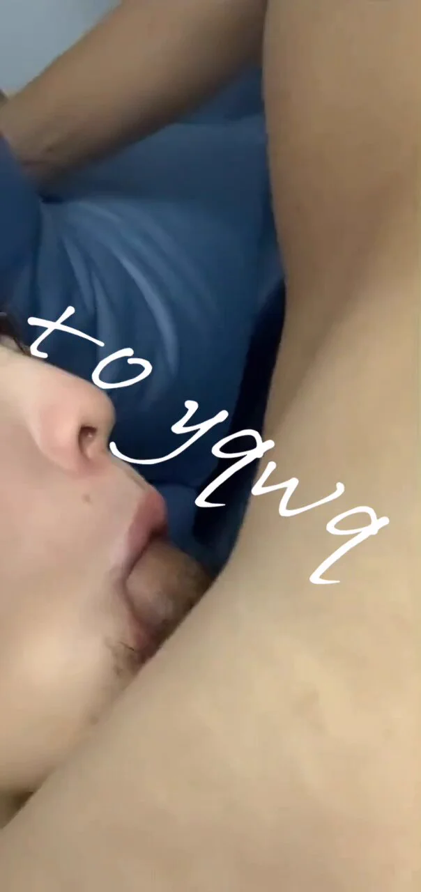 他说操我这张又白又清纯的脸蛋比单纯抽插操b爽一万倍@DaFoer_ @UeeTuip @Daguidiyi @UeeDok @Fojiangnice @UeeWhy https://t.co/EJSCdJXOa9