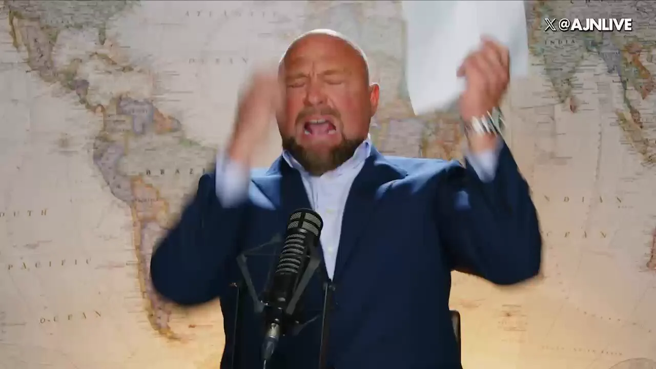 Alex Jones Investigates Elon Musk's Plan To Implement Algorithmic Curation of "Negative Posts" -- Must Watch Deep DiveFor Latest Reports Watch Live On X: https://t.co/yHZPJJdhV8 https://t.co/gphqzxrALF