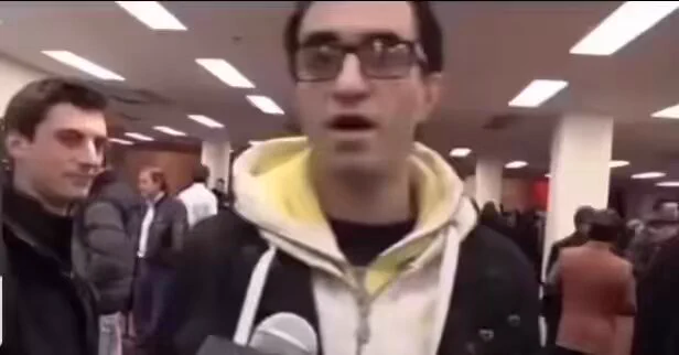 An Iranian refugee in Canada says that he is worried about Canada’s future as he’s recognizing the same patterns emerging as in Iran before the 1979 Islamic Revolution.He says that Islamist revolutions always start with an alliance between the left and the Islamists.🇨🇦🦁☀️ https://t.co/ix40Wgsksr