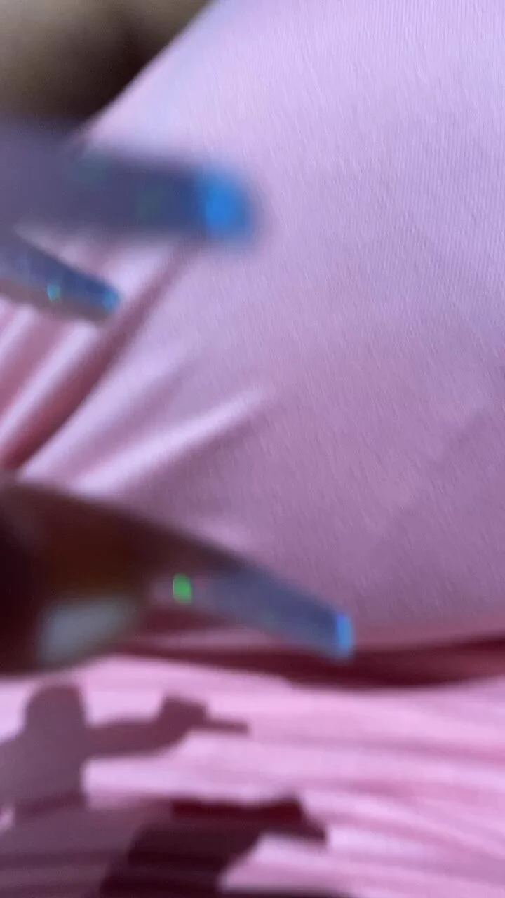 裙子里吃女王的肉棒 辱骂同时皮鞭抽打身体 更渴望主人的肉棒 坐脸都会射阳痿公狗 #舔肉棒 #深喉 #辱骂 #坐脸 #羞辱 #Sm #阳痿傻逼 #抽打 #猛攻S #惠州 #纯1 #伪娘 #广东 #找儿子 #电击 https://t.co/4CQhugVu9G