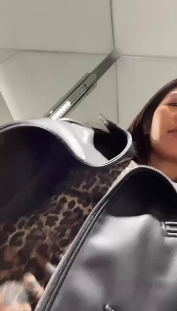 比起黑色星期五⋯我更喜歡黃色的🔞🔞@NightCo_io #你的除毛師脆西🍑#男士除毛🍯#原味販售 👙 https://t.co/yirl8s8Jmb