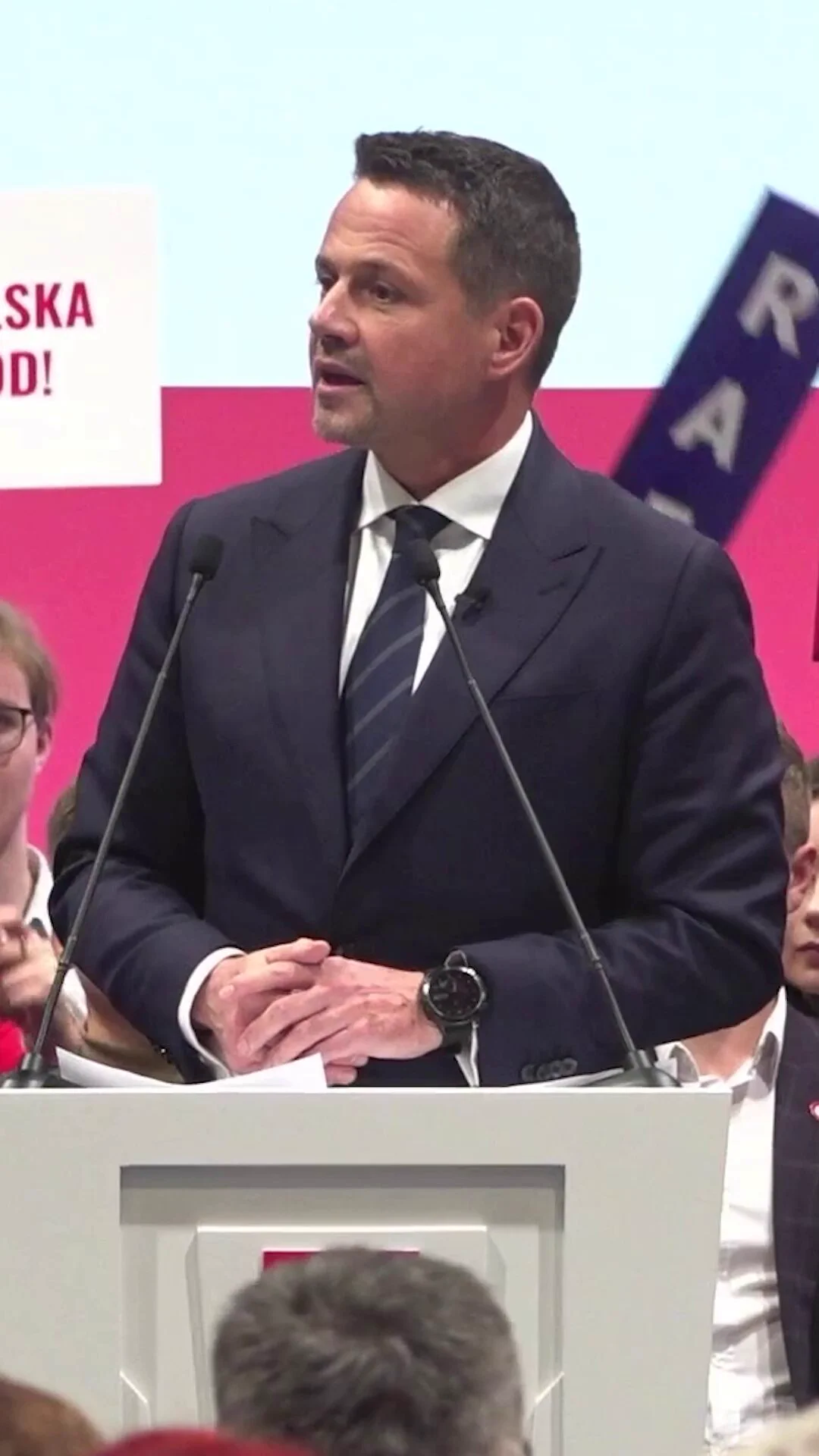 Dziś jest nam potrzebny patriotyzm budowania✌️#Trzaskowski2025 https://t.co/EagQGkYLWR
