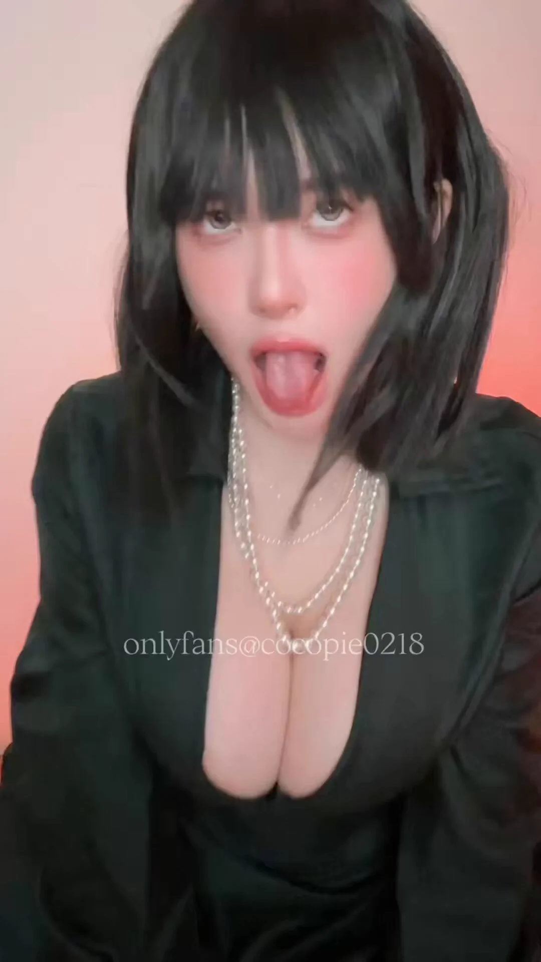 Rate my “Ahego” face🖤 https://t.co/1L3lu9xUIu