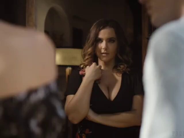 Chudai 💦 https://t.co/ZzJH1ajSTe