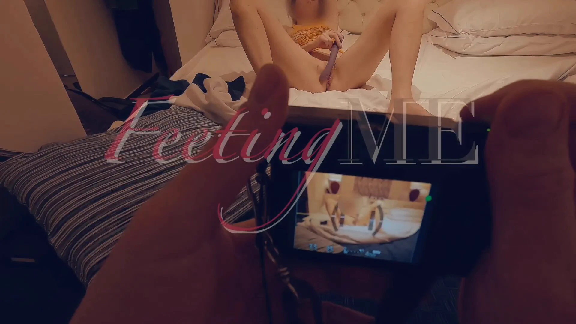 FeetingMe 71: Jan fucked me hard with his cock and my favorite dildo, and I was imagining being fucked by another cock together with Jan. Then he made me #squirt like a fountain !!! 💦💦💦🙏💯🫦Full video here 👇🏻👇🏻👇🏻https://t.co/b7Ofb3nSd6 https://t.co/4Z3WeDrqE8