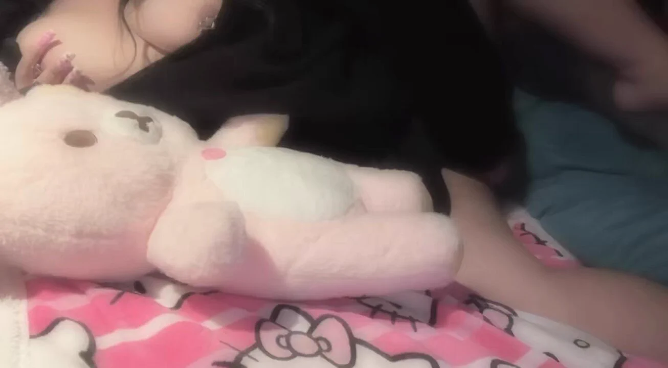 dumb puppy in heat ♡ https://t.co/8FJUAfJzeu