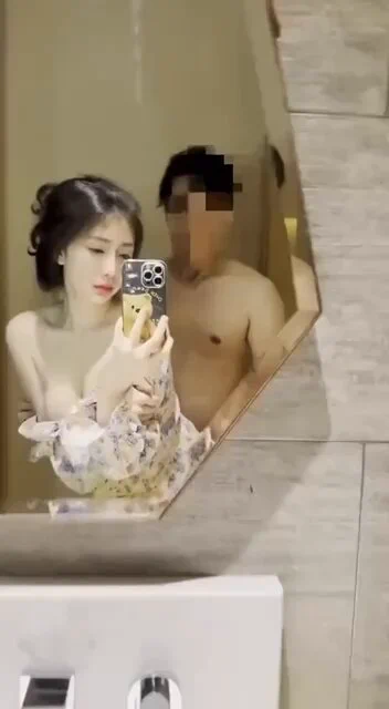 超美高级脸御姐 大长腿 白白的奶奶子 被老板调教，吃鸡巴的样子太骚了更多母狗口交 反差曝光 点进我主页飞机电报投稿💌：@SexytoBaby@SexytoLady@SexytoDoll@SexytoGirl https://t.co/gSeDIeIg9f