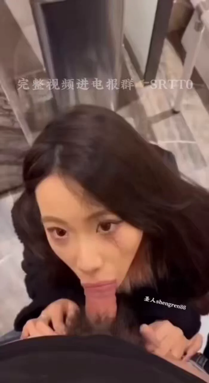 有哪个兄弟还记得她吗？商场卫生间深情口爱💁投稿💌：@SexytoBaby@SexytoLady@SexytoDoll@SexytoGirl https://t.co/1FV4A2yzAr
