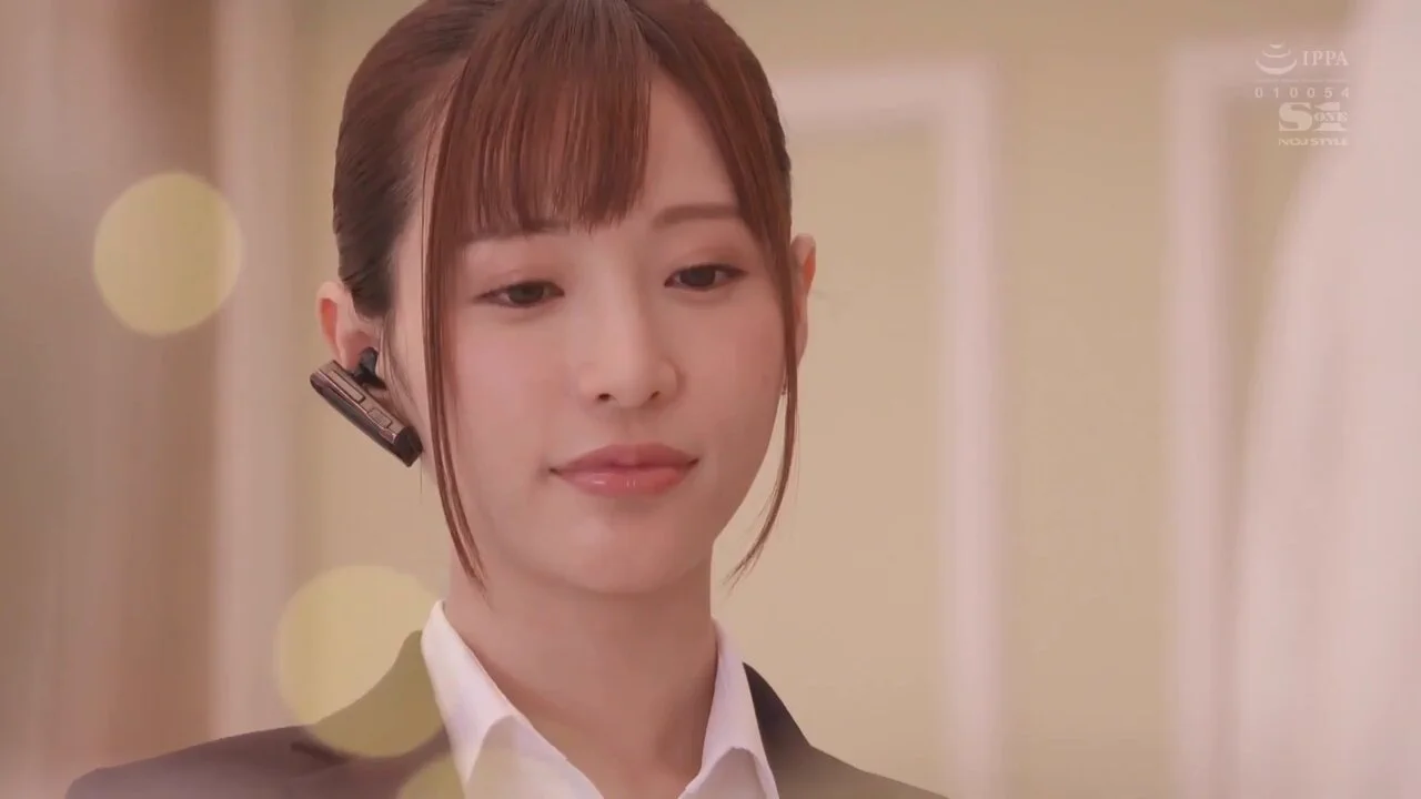 婚纱店里金牌销售员的秘密~绝不是长得漂亮那么简单更重要的是服务好客户~（主页还有更多精彩视频）投稿💌：@SexytoBaby@SexytoLady@SexytoDoll@SexytoGirl https://t.co/se2iB2UAQ1
