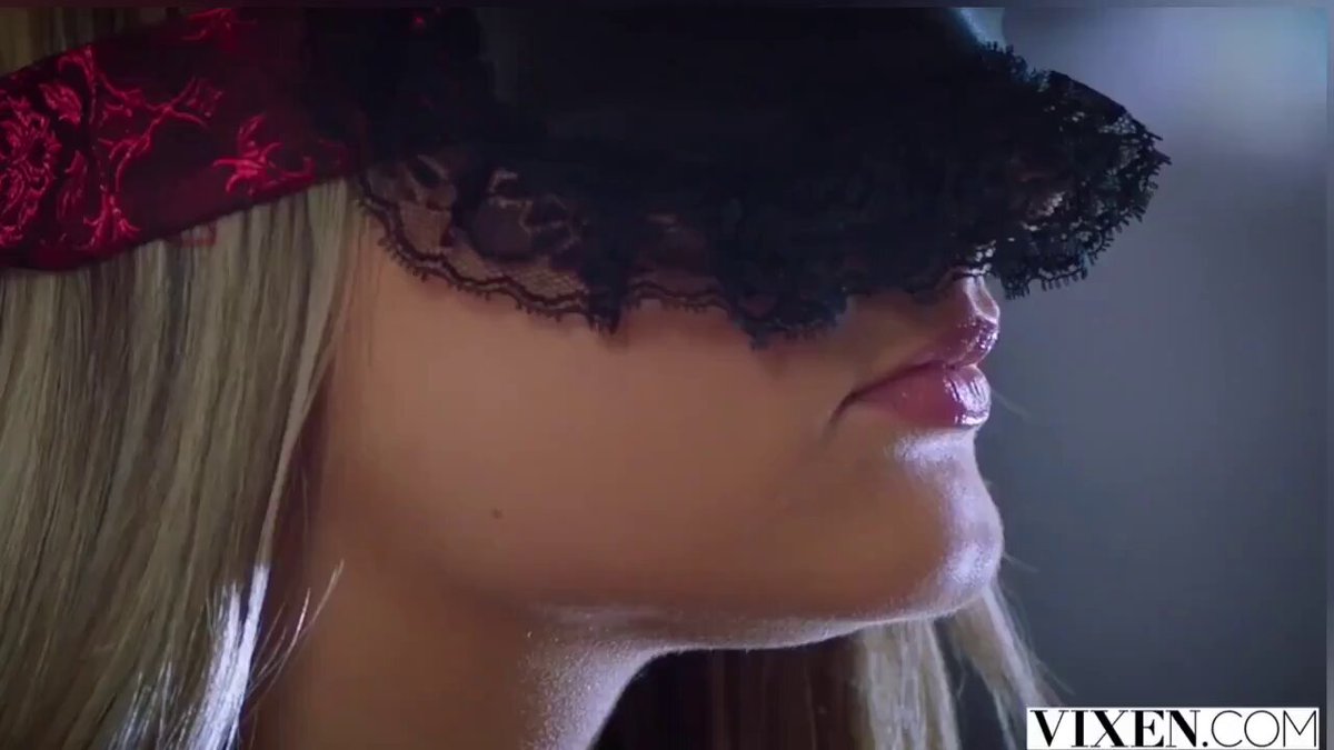 Chudai...🍌🍌 https://t.co/NPRGL4bsnF