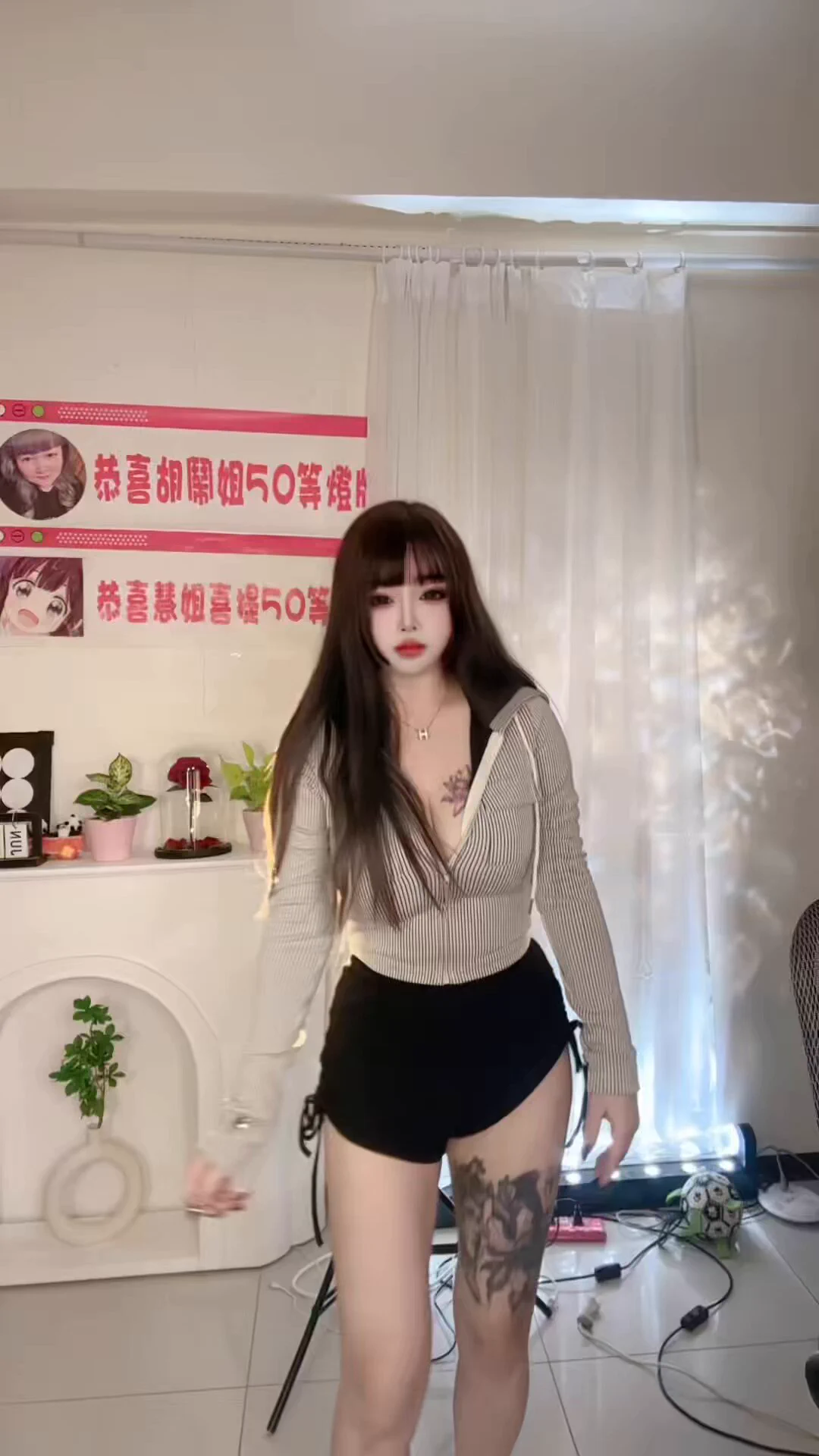 嗨一個 https://t.co/BAbWpyYcuy