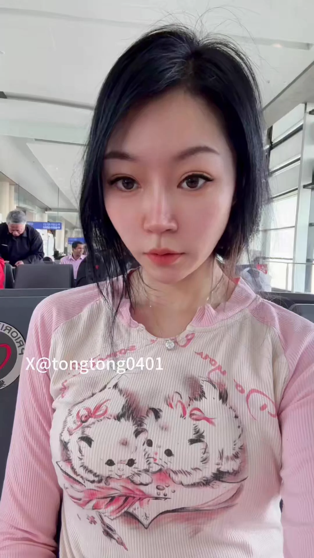 猜机场，猜的多发飞机上露出自慰，先更新私推哦，还有我快要直播了。关注我的英文小号：@tongtong1223 @tongtong1210 https://t.co/MoQTNFeSHf