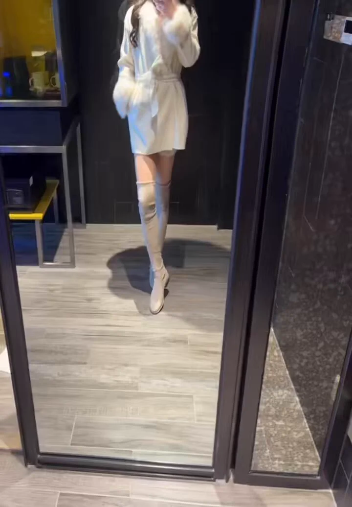 出差行程突然提前一天ಠ_ಠ 赶路真的好累好累 #伪娘 #御姐 #少妇 #丝袜 https://t.co/TEqCSgfecZ