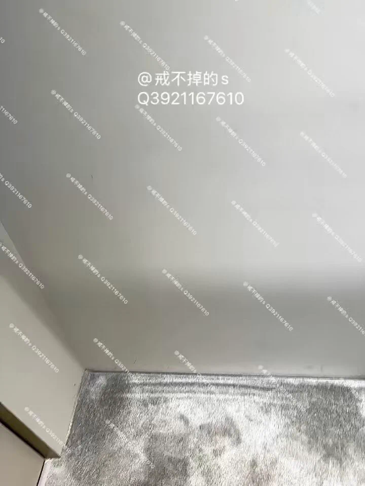 #裤里丝 #柜姐丝袜 #原味丝袜 Sao比柜姐，真会穿，裤里丝再套个短丝袜穿，视频拍给我看的一硬，在外人看来就以为穿了黑短丝，谁能想到还穿了长肉丝，TMD当初开发的时候挺矜持的啊，怎么越来越会了，试着让她无内穿连裤袜，尽情期待 https://t.co/G8tCsobjSr