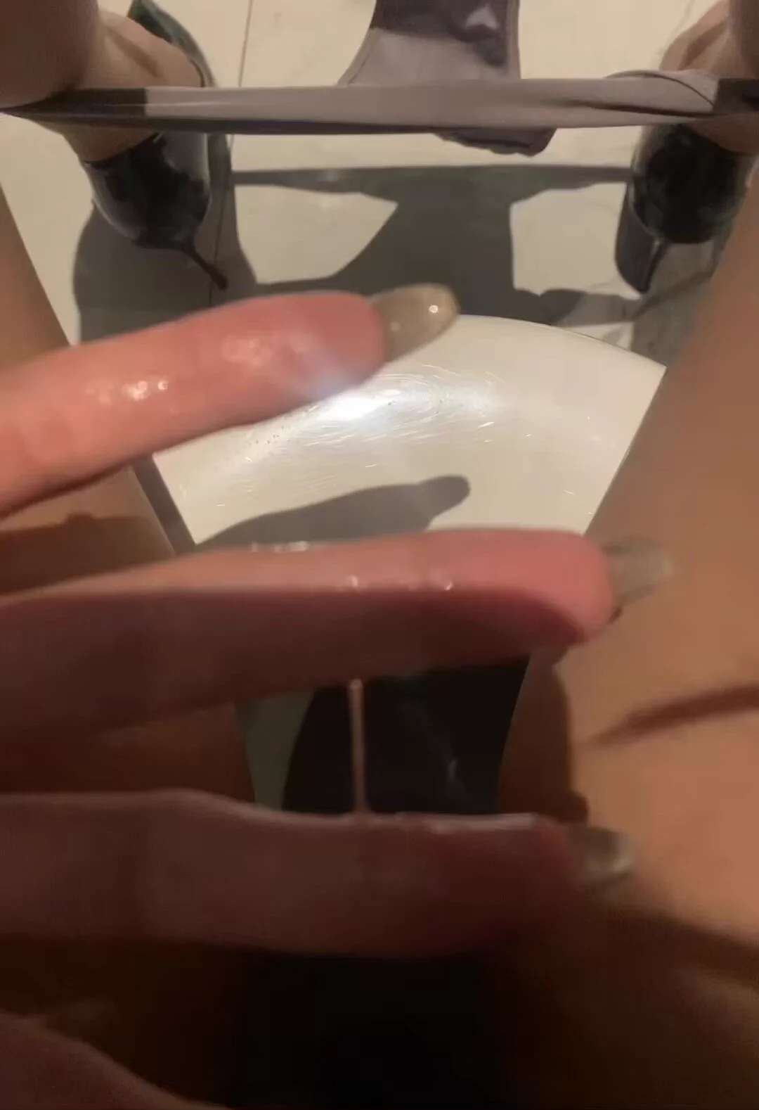 越來越敏感手ㄧ摸就變這樣我的身體到底怎麼了 https://t.co/niCOIWhrlS