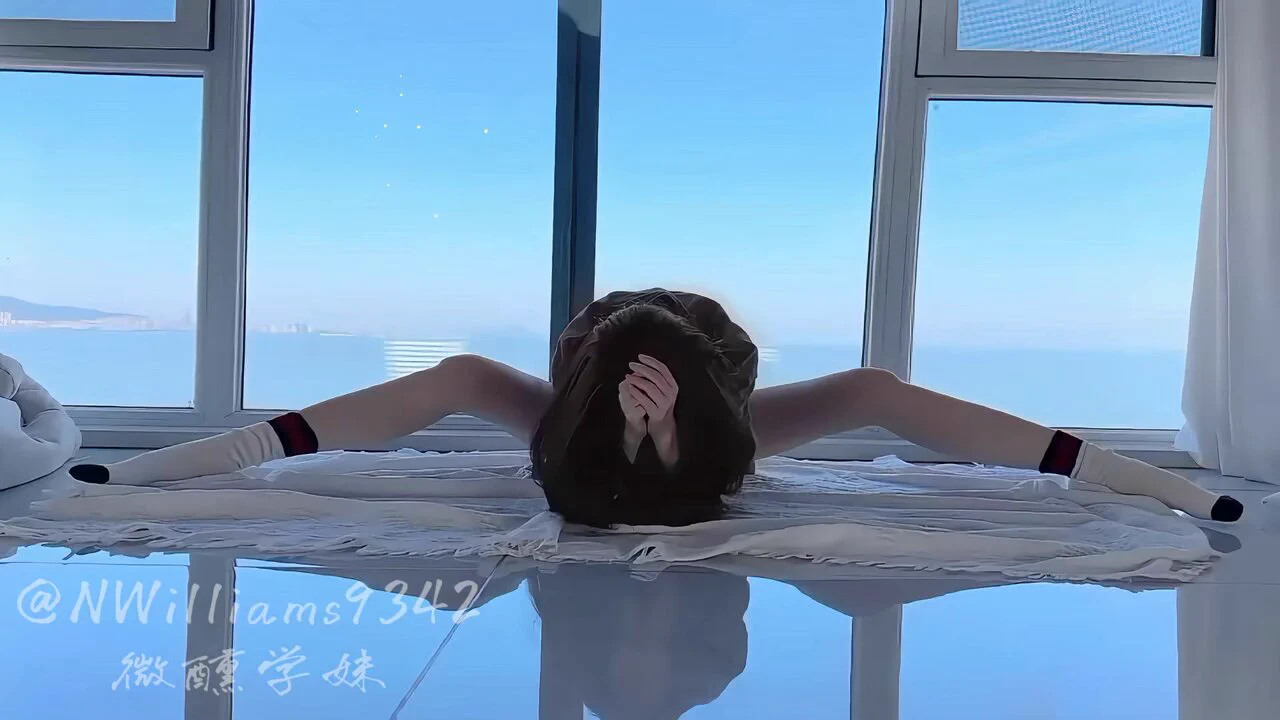 一字马能不能拿下哥哥？
#一字马 #舞蹈生 https://t.co/cET3GsaK5K