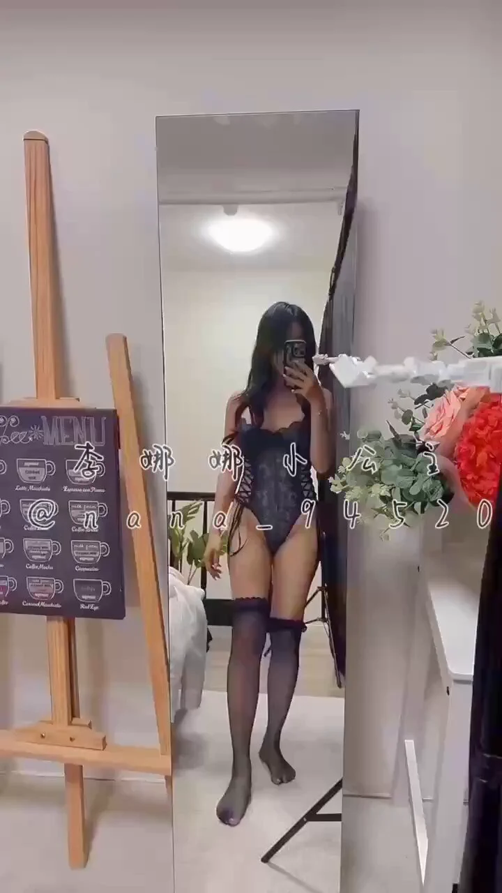 娜娜夠性感嗎？在你面前娜娜這樣打扮 能不能很快讓你噴出來？❤️ https://t.co/lhABFeqnDG