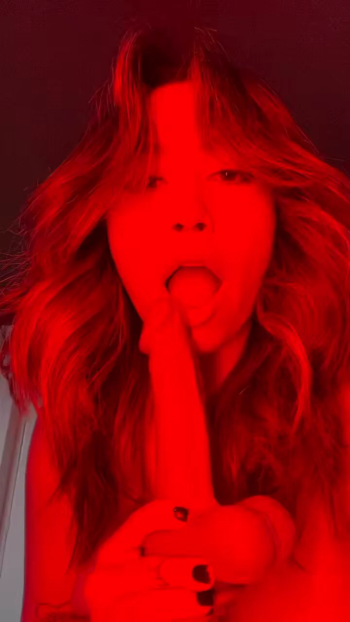 Quien me deja chupárselo? 😏Who lets me suck it?#onlyfansfiltrado #azulito #OnlyFans #onlyfanscolombia #onlyfansmexico #model https://t.co/qdpuKGc8Vc