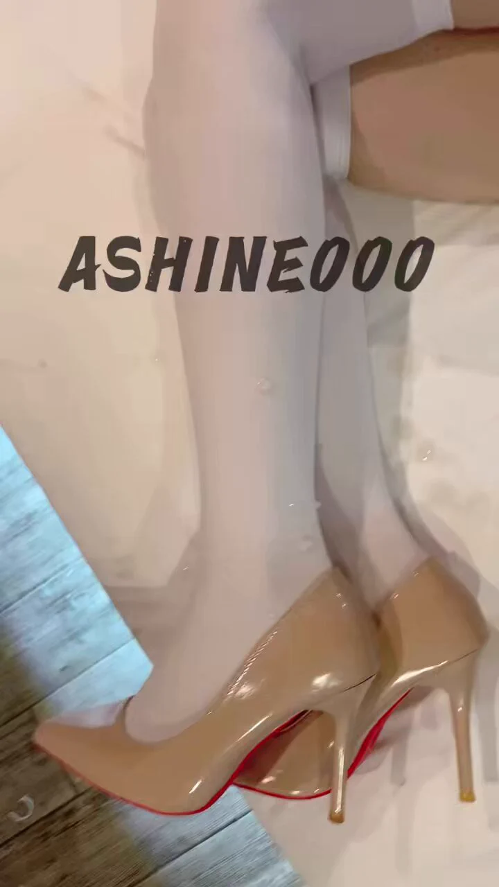 有够讨厌 精液全都射在我的丝袜和高跟鞋上了😭#白虎 #反差 #御姐 #高跟 #白丝 #射足 @Daguidiyi@Xiaoxiaofoer@Toukayuan https://t.co/E6n6HU6nxr
