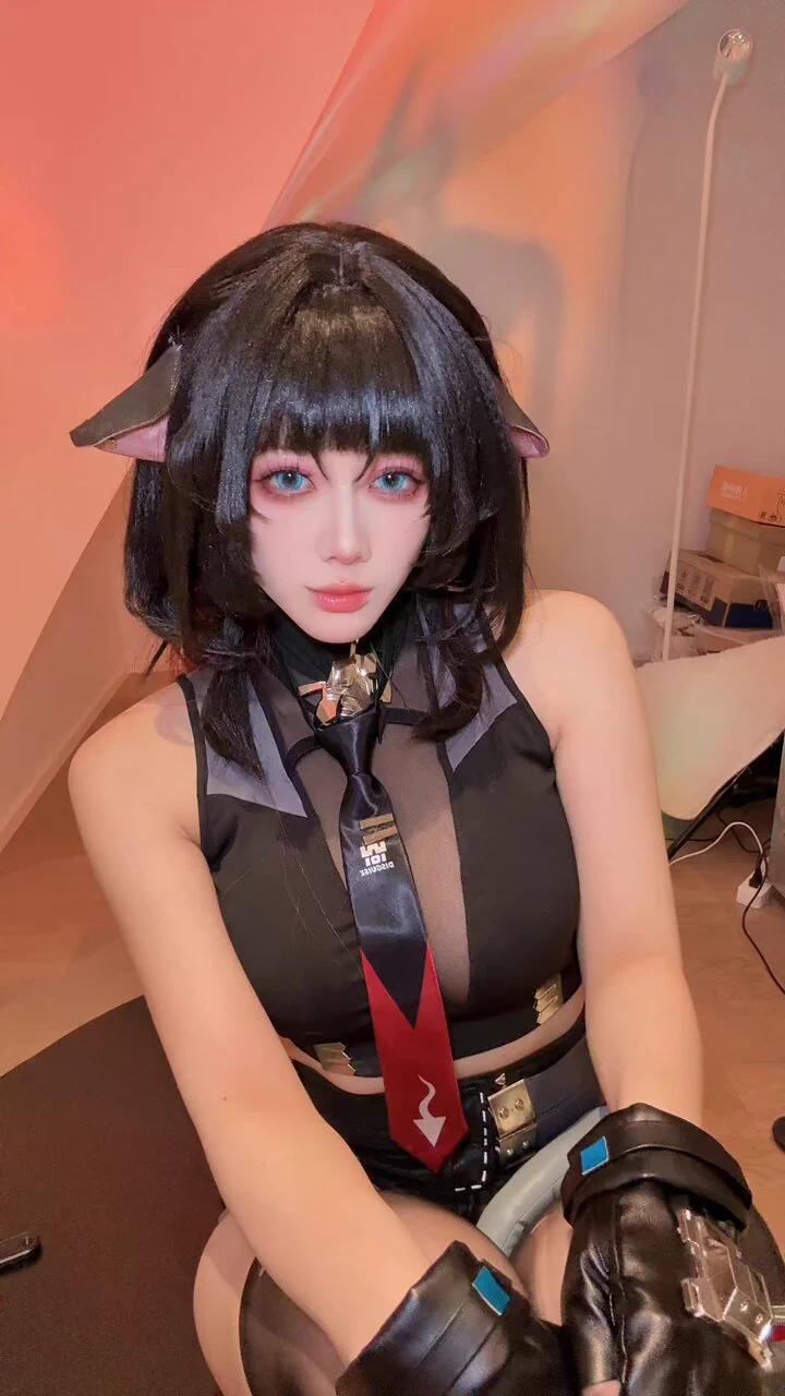 简杜💗#九言 #cos https://t.co/36jKbrY9Pw