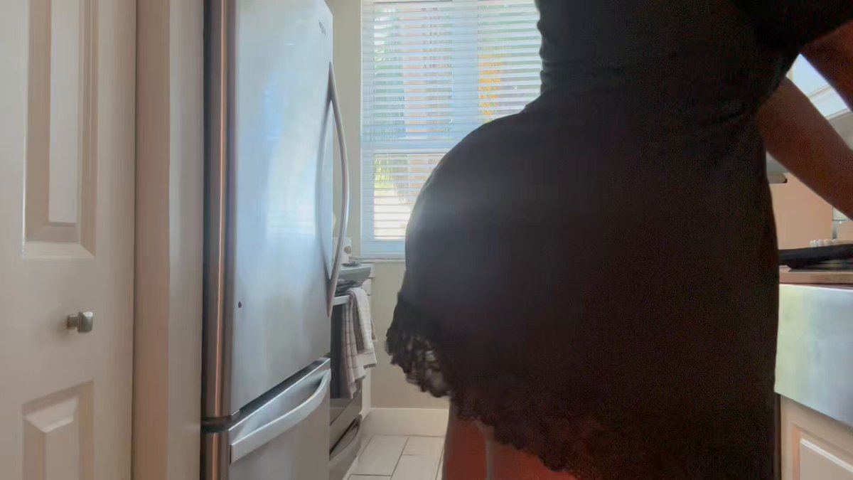 Come slide your face in my ass🍑🍆☺️ https://t.co/UVfrAGdQQD