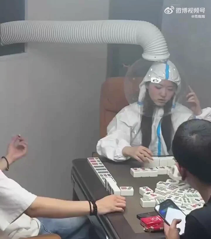 副流煙対策ガチ勢が２人いておもろいｗｗｗｗｗｗｗhttps://t.co/rNY8MofFvK