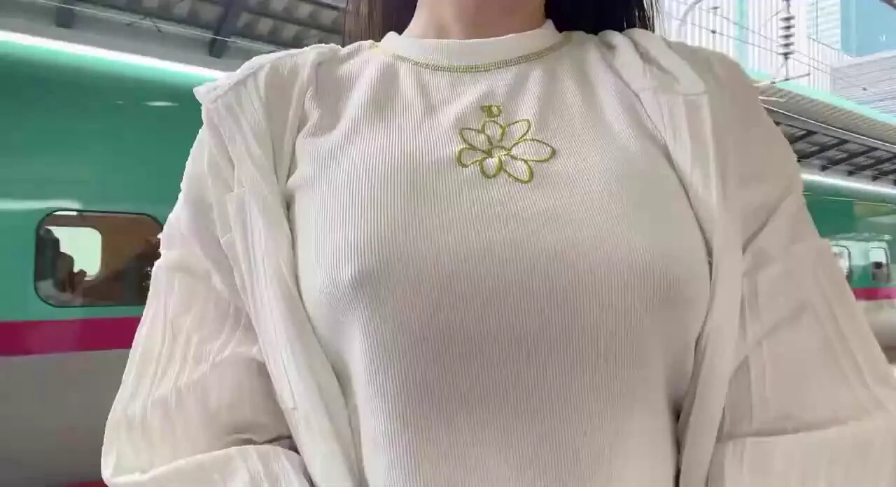 젖꼭지 세웟서요 칭찬해주세요🩷 https://t.co/QyZLGq293h