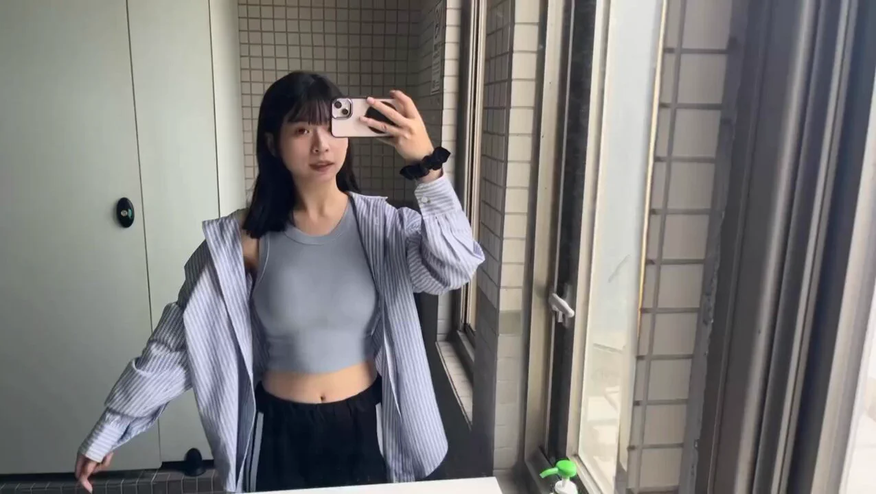 誰說學生就不可以色色？？ 學生其實超色的好不好！！ #要深入色色的+1 #看私密照 https://t.co/jBeZAayy6c