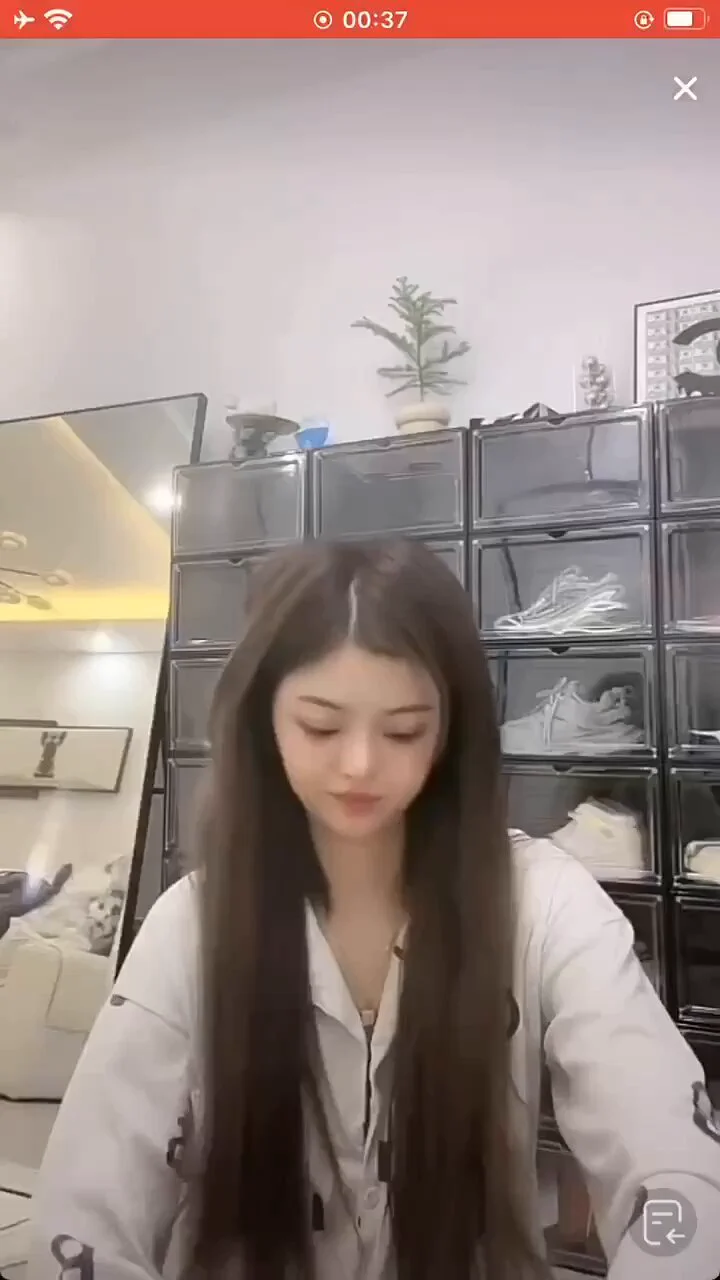 点击加入电报抖音录屏交流群👇 https://t.co/TwKXBcLEQz https://t.co/Ya98goiUKt