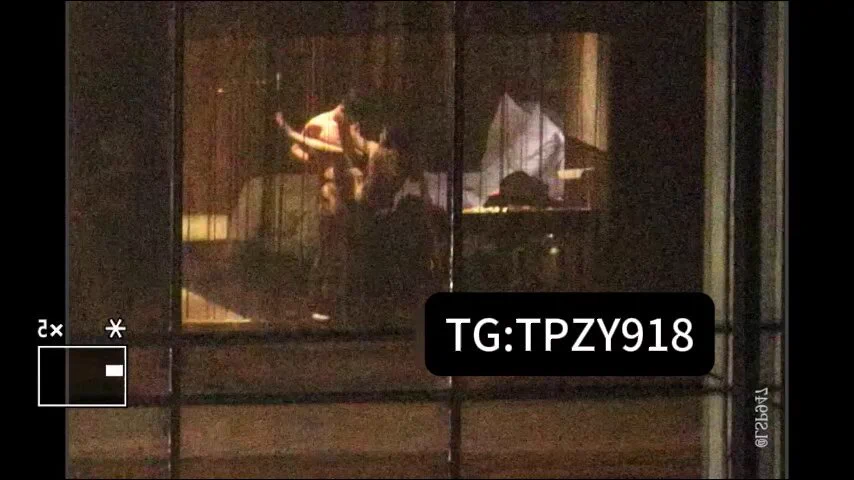 五星酒店窗户偷拍，年轻情侣 金主小三 偷情 群P 花样新颖 情趣超多 一手稀缺！很多都是个顶个的极品长腿 超高颜值女神 一般看不到的那种！ 意淫观看起来超爽！更多完整在 主页 或评论区 电报 https://t.co/eJ4fvmHvYI