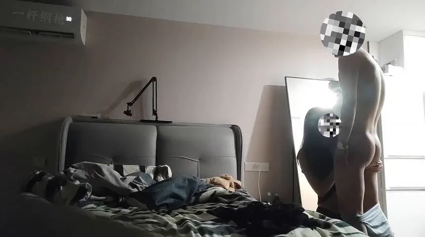 看看高高在上的女神 怎么在胯下求欢 满脸淫荡越扇耳光 下边流的水越多 https://t.co/qFIQbmovxm
